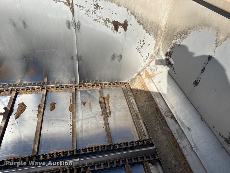 image for item EP2753 2012 International WorkStar 7400 feed mixer truck