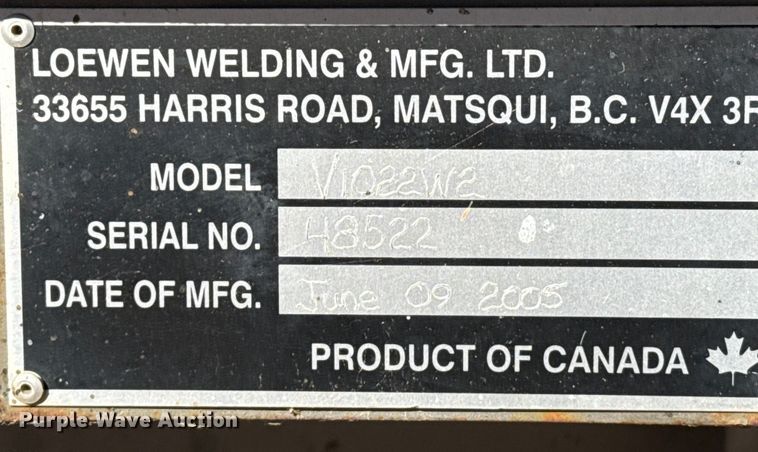 image for item EP2754 2005 Loewen 1022 feed mixer