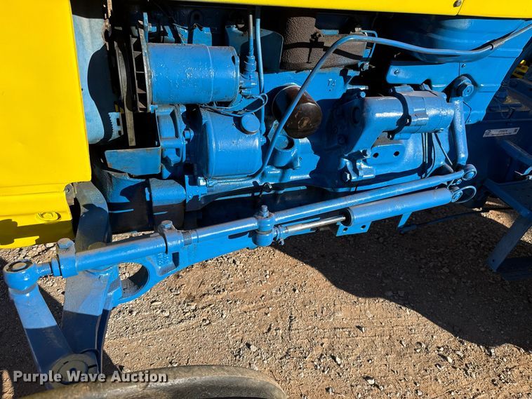 image for item ES5670 Ford 04012K tractor