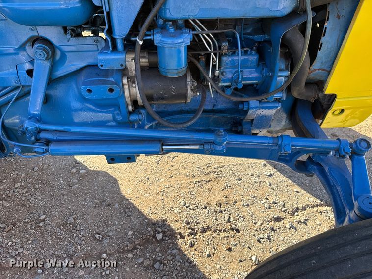 image for item ES5670 Ford 04012K tractor