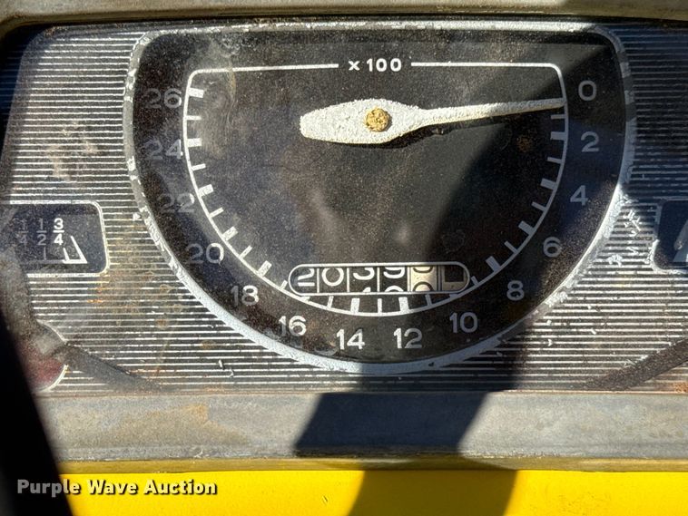 image for item ES5670 Ford 04012K tractor