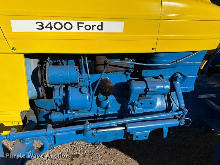 image for item ES5670 Ford 04012K tractor