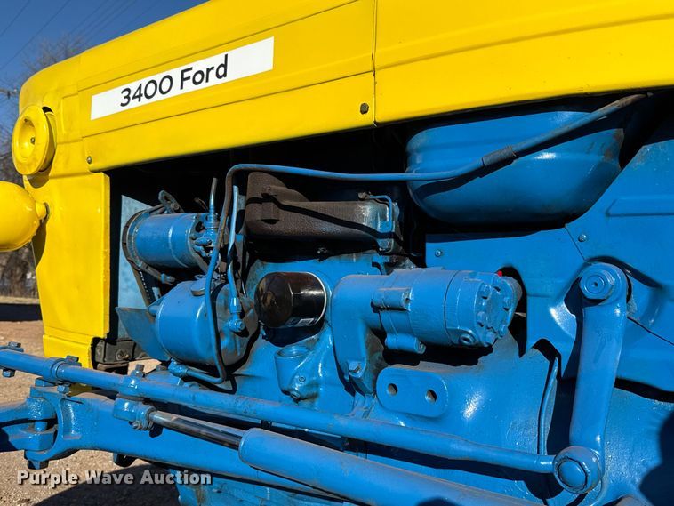 image for item ES5670 Ford 04012K tractor