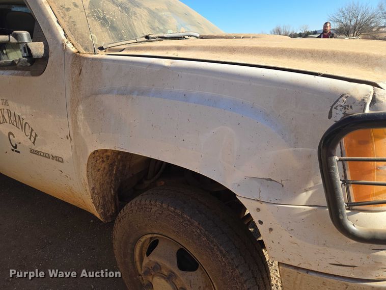 image for item ET1112 2013 GMC Sierra 3500HD bale bed pickup truck