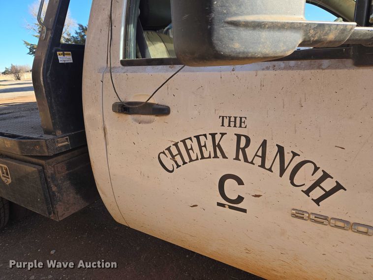 image for item ET1112 2013 GMC Sierra 3500HD bale bed pickup truck