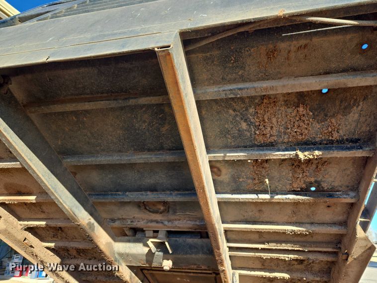 image for item ET1112 2013 GMC Sierra 3500HD bale bed pickup truck