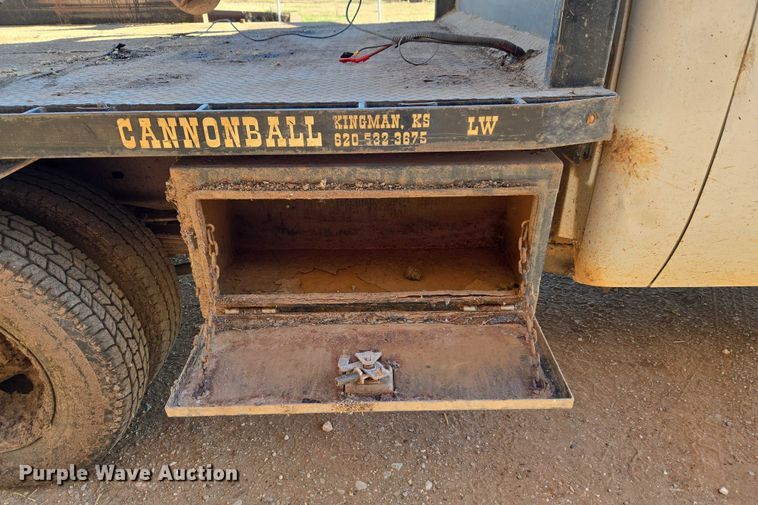 image for item ET1112 2013 GMC Sierra 3500HD bale bed pickup truck