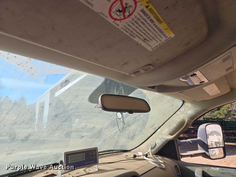 image for item ET1112 2013 GMC Sierra 3500HD bale bed pickup truck