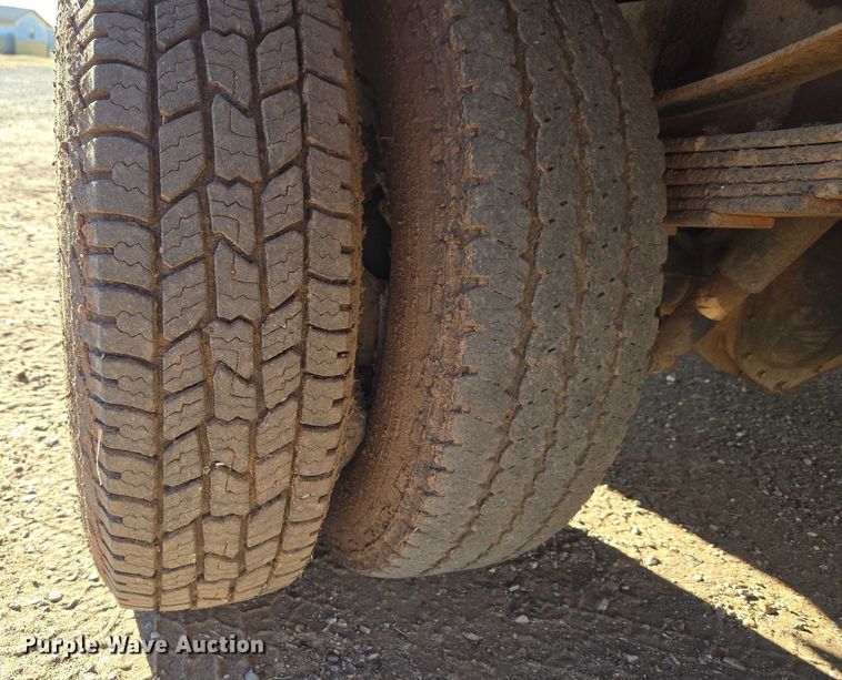 image for item ET1112 2013 GMC Sierra 3500HD bale bed pickup truck