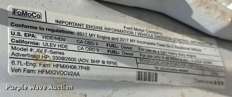 image for item ET4141 2017 Ford F350 Super Duty XL Ext. Cab bale bed pickup truck