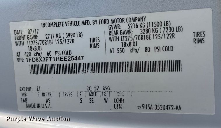 image for item ET4141 2017 Ford F350 Super Duty XL Ext. Cab bale bed pickup truck