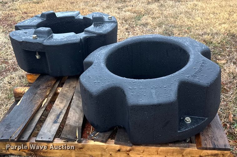 image for item ET4153 (2) tractor wheel weights