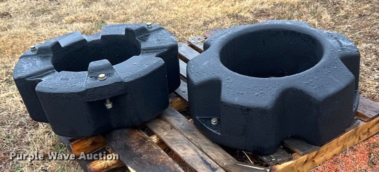 image for item ET4153 (2) tractor wheel weights