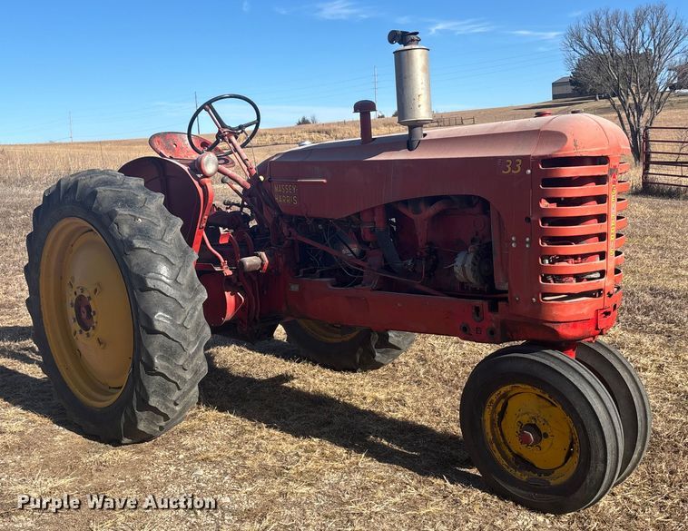 image for item FG1762 1955 Massey Harris 33G1R1 tractor