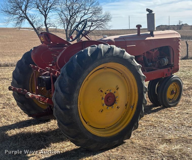 image for item FG1762 1955 Massey Harris 33G1R1 tractor