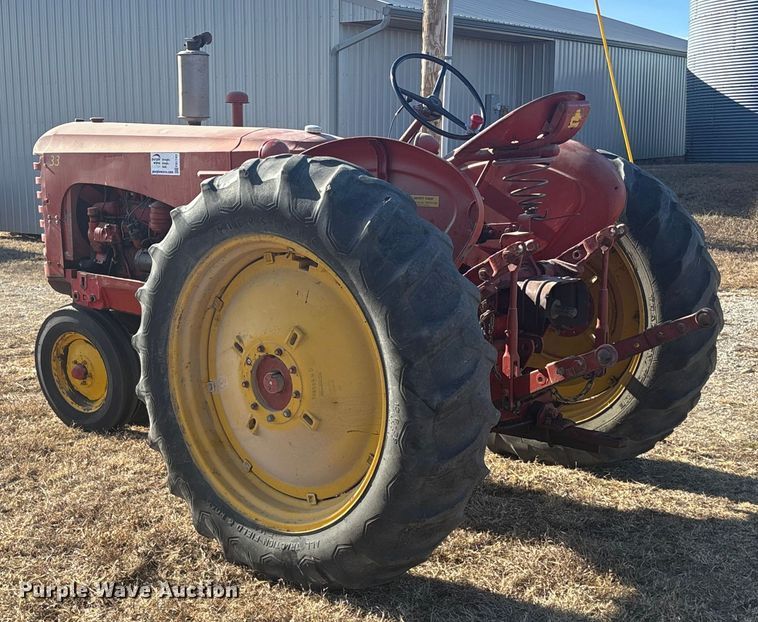 image for item FG1762 1955 Massey Harris 33G1R1 tractor