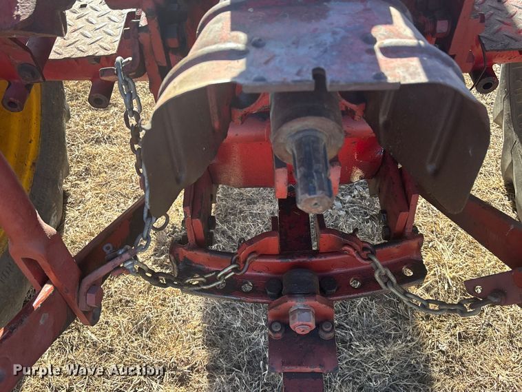 image for item FG1762 1955 Massey Harris 33G1R1 tractor