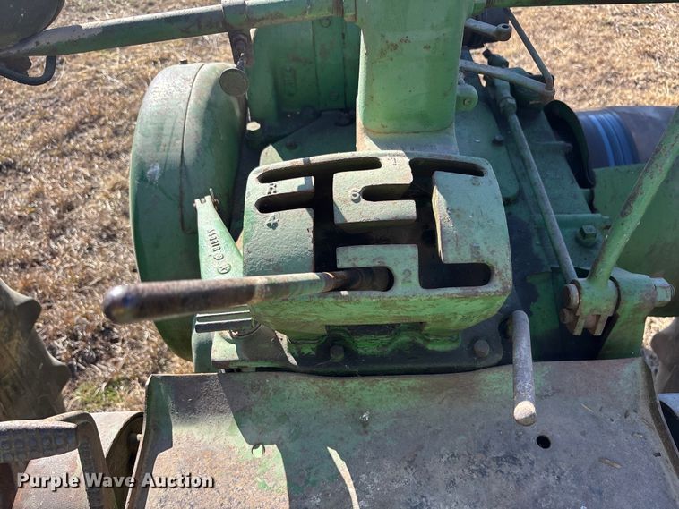 image for item FG1763 1952 John Deere A tractor