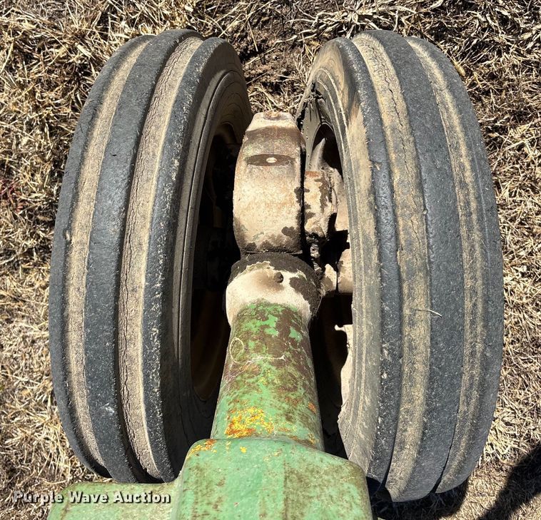 image for item FG1763 1952 John Deere A tractor