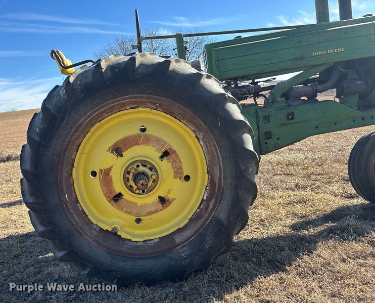 image for item FG1763 1952 John Deere A tractor