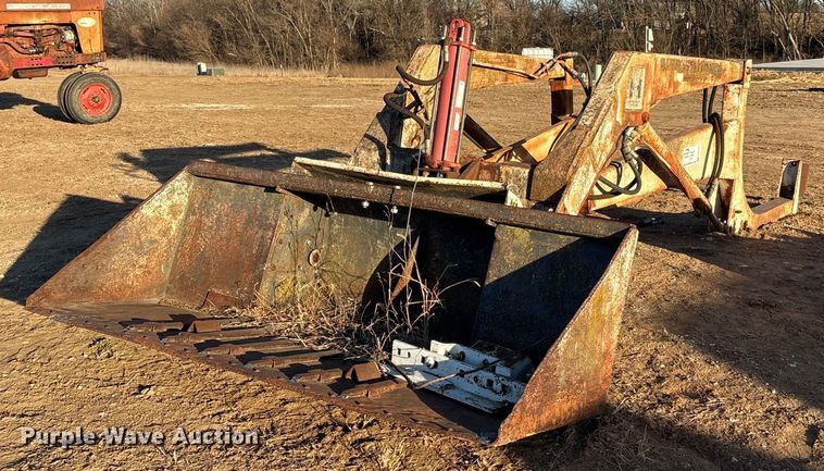 image for item FG2523 International 2001 Loader tractor loader