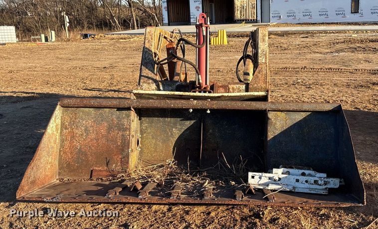 image for item FG2523 International 2001 Loader tractor loader