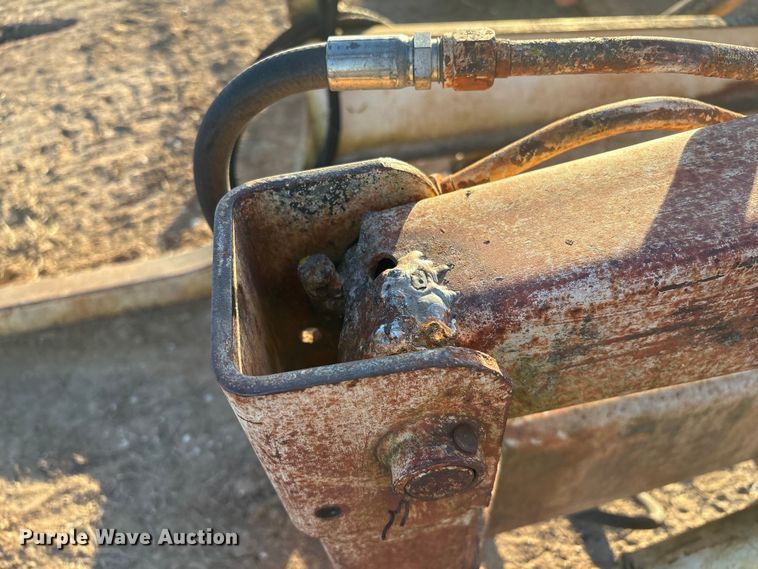 image for item FG2523 International 2001 Loader tractor loader