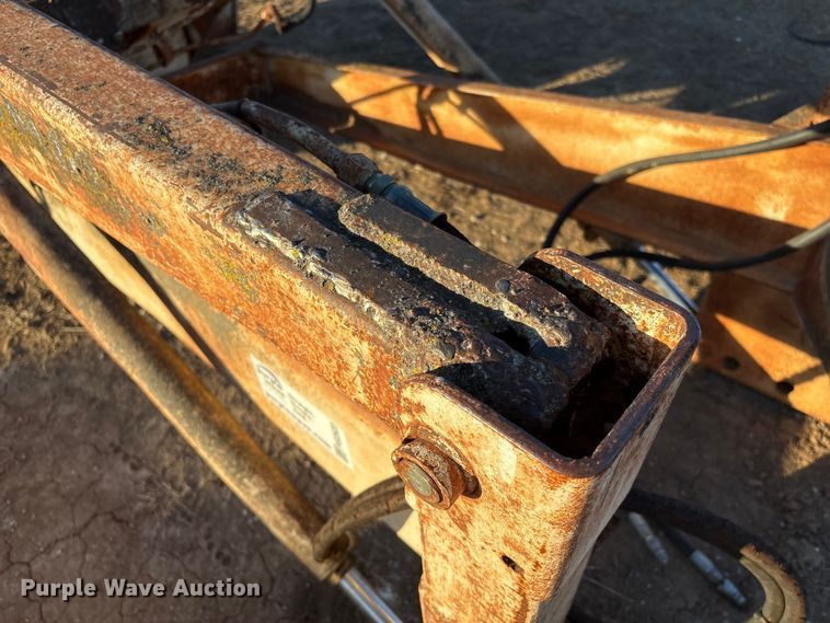 image for item FG2523 International 2001 Loader tractor loader