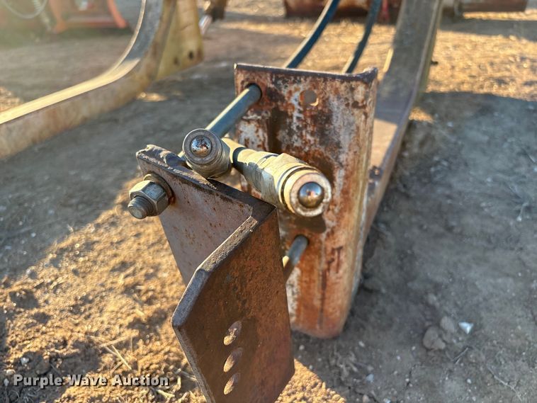 image for item FG2523 International 2001 Loader tractor loader