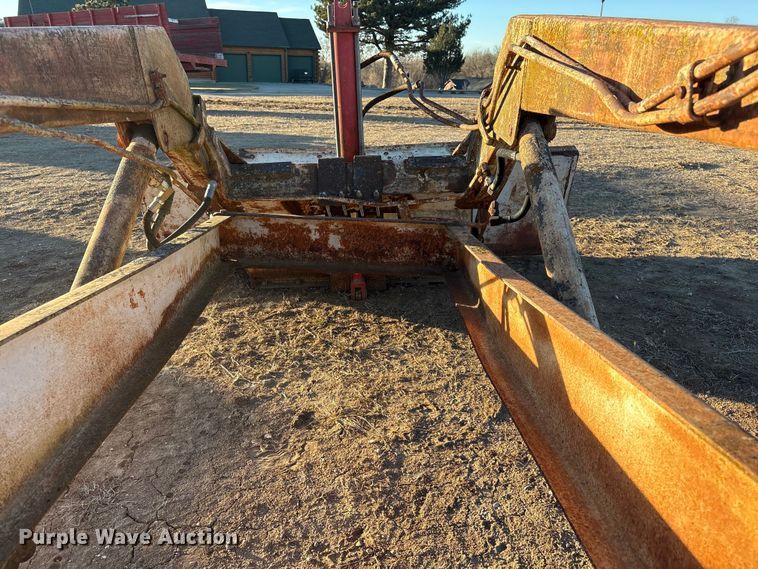 image for item FG2523 International 2001 Loader tractor loader