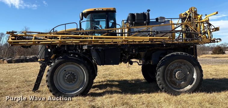 image for item FG2526 2013 Rogator RG900 sprayer