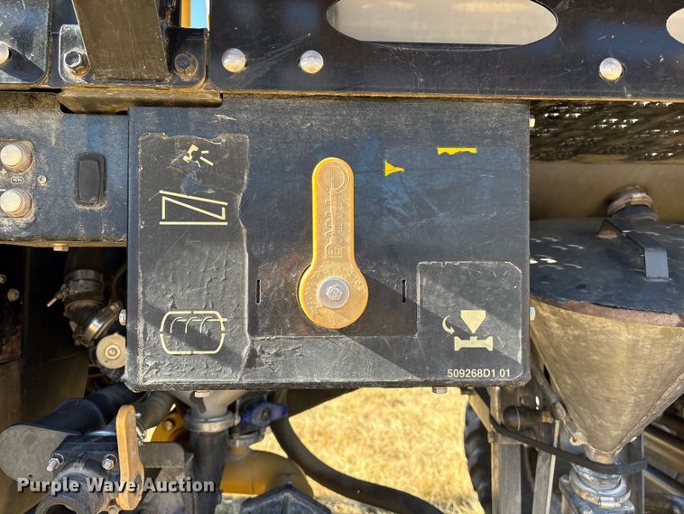 image for item FG2526 2013 Rogator RG900 sprayer