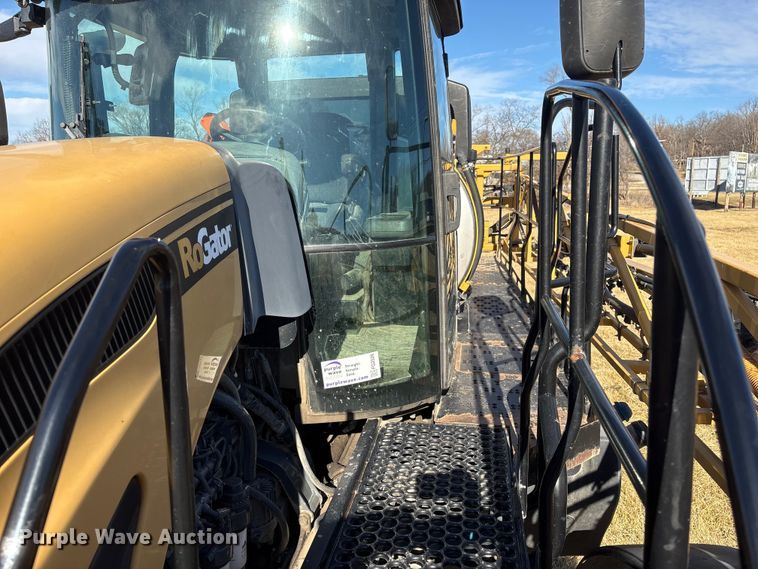 image for item FG2526 2013 Rogator RG900 sprayer