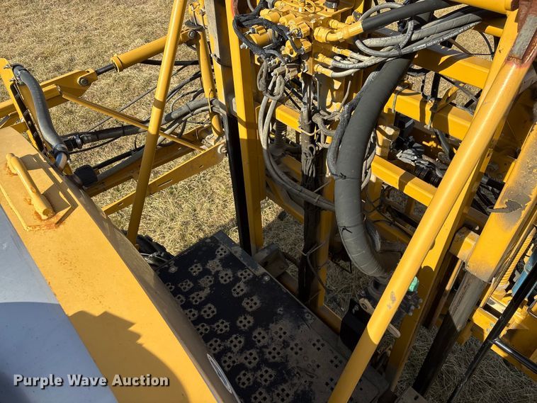 image for item FG2526 2013 Rogator RG900 sprayer