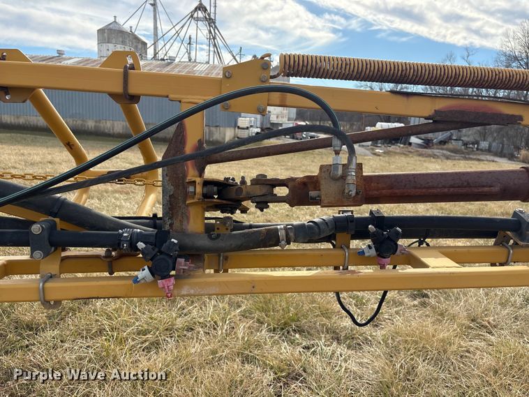 image for item FG2526 2013 Rogator RG900 sprayer