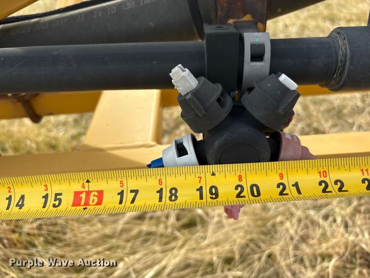 image for item FG2526 2013 Rogator RG900 sprayer