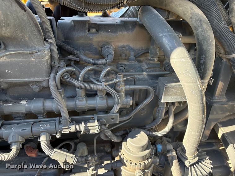 image for item FG2526 2013 Rogator RG900 sprayer