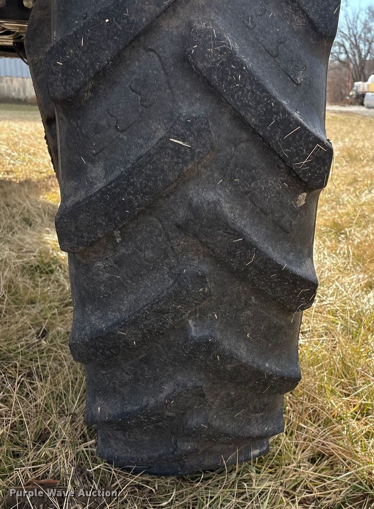 image for item FG2526 2013 Rogator RG900 sprayer