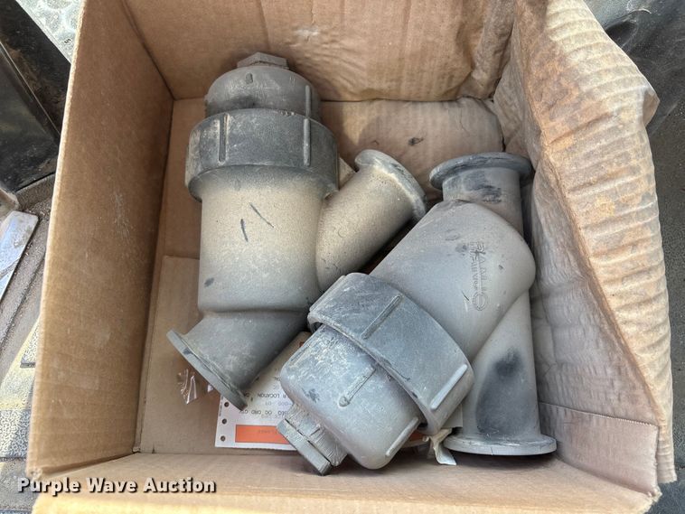 image for item FG2526 2013 Rogator RG900 sprayer