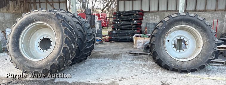 image for item FG2526 2013 Rogator RG900 sprayer