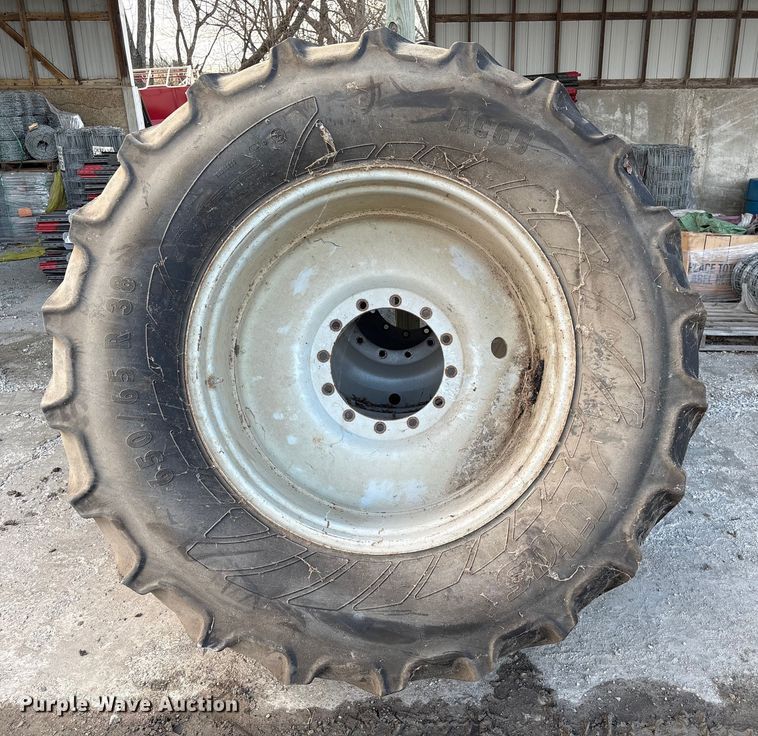 image for item FG2526 2013 Rogator RG900 sprayer