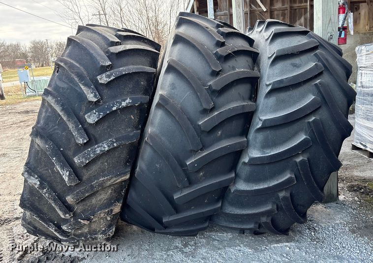 image for item FG2526 2013 Rogator RG900 sprayer