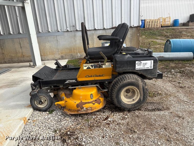image for item FG2527 2007 Cub Cadet Z-Force ZTR lawn mower