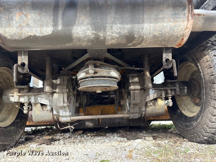 image for item FG2527 2007 Cub Cadet Z-Force ZTR lawn mower