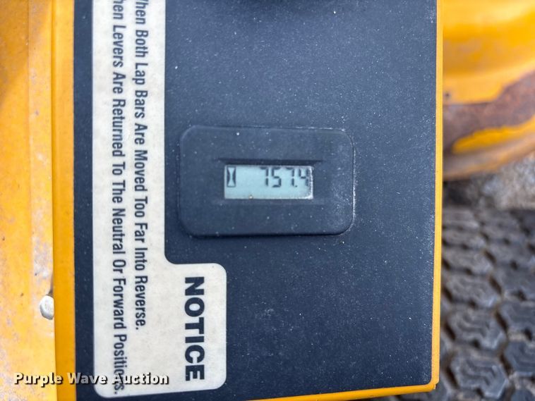 image for item FG2527 2007 Cub Cadet Z-Force ZTR lawn mower