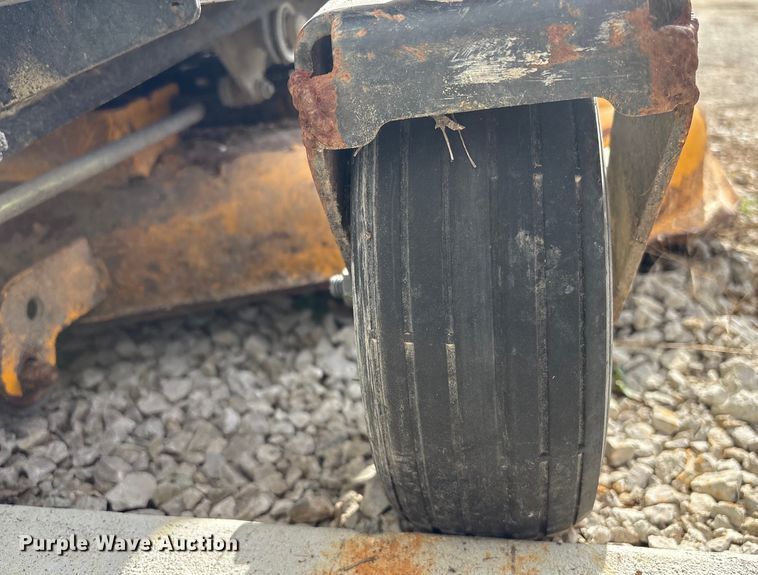 image for item FG2527 2007 Cub Cadet Z-Force ZTR lawn mower