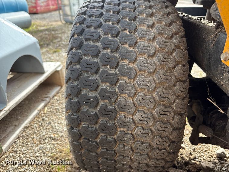 image for item FG2527 2007 Cub Cadet Z-Force ZTR lawn mower