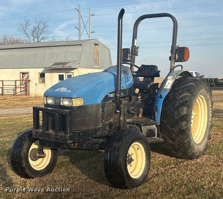 image for item FI0110 2002 New Holland TN65 tractor