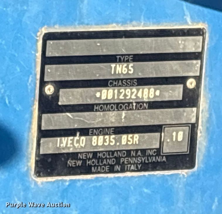 image for item FI0110 2002 New Holland TN65 tractor