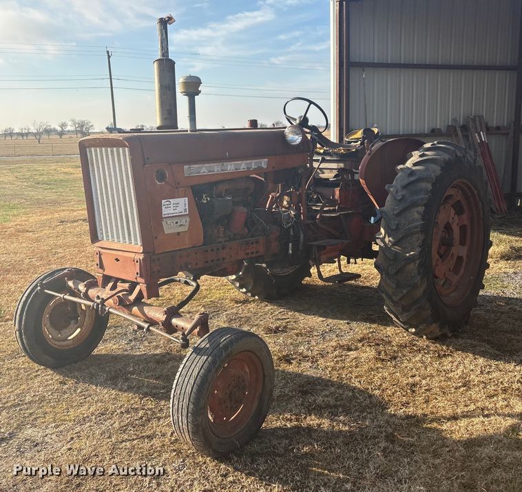 image for item FI0111 McCormick Farmall 504 tractor